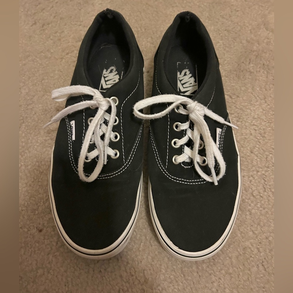 Authentic Style Cushioned Black Vans Size 8W
